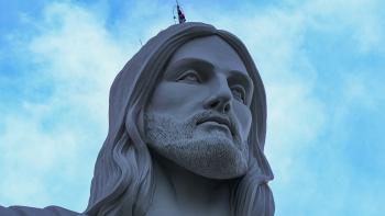 CRISTO PROTETOR ENCANTADO